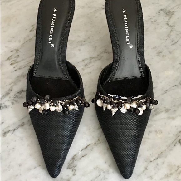 A. Marinelli Shoes - Super Cute Shell/Bead Accent Shoes! 🐚